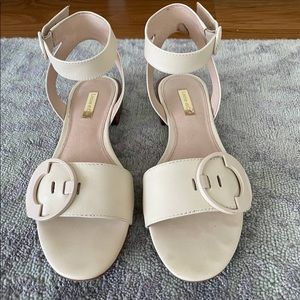 Louis et Cie White Sandals